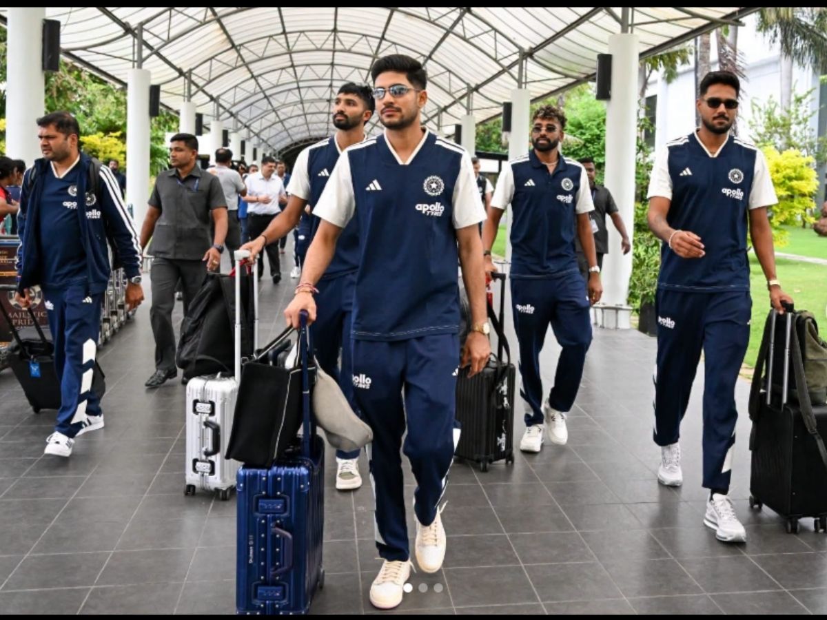 टीम इंडिया में खलबली! 1 खिलाड़ी को छोड़कर पूरा मैनेजमेंट पहुंचा श्रीलंका, उसको बेंगलुरु में क्यों छोड़ दिया?