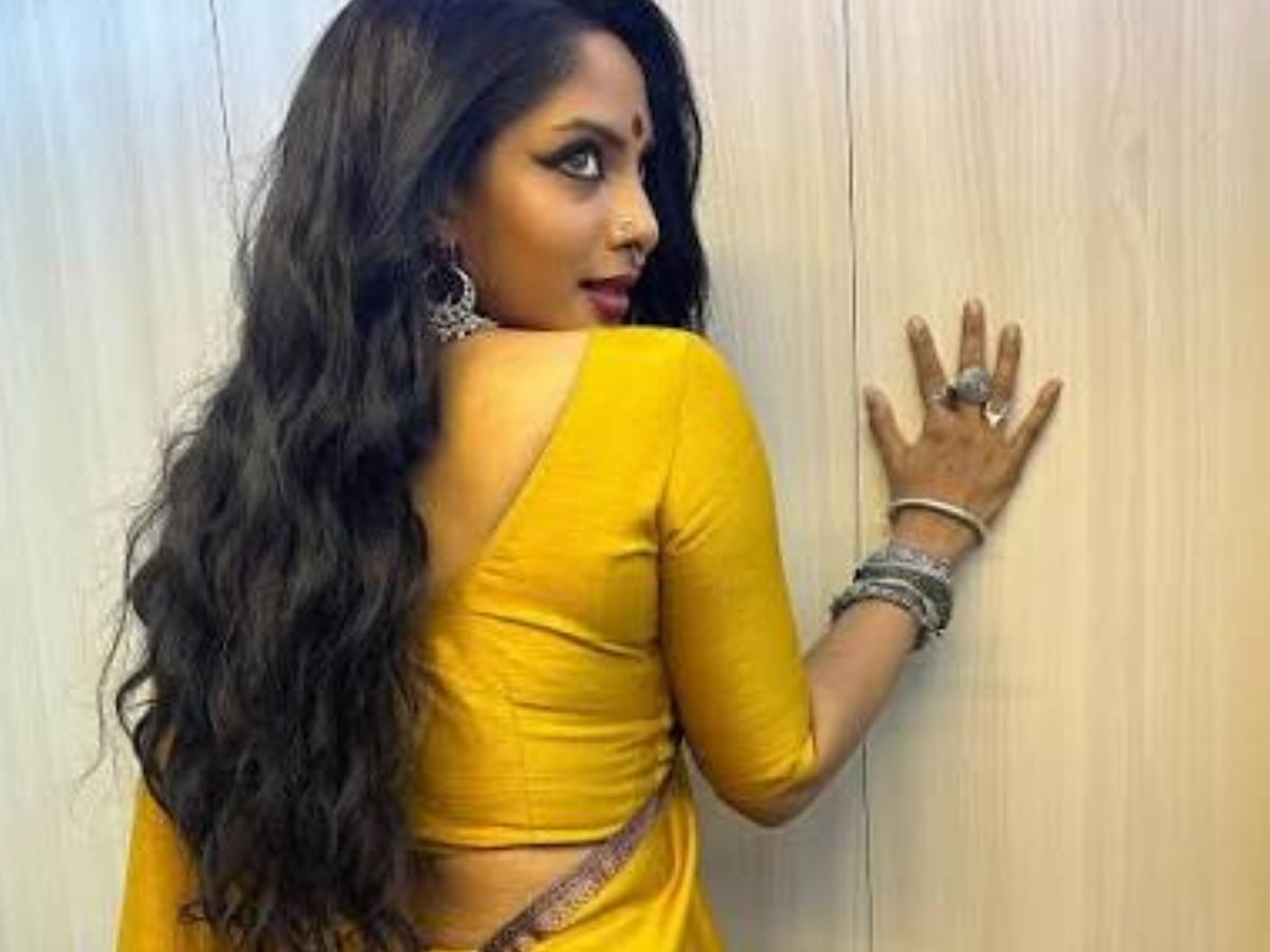shriya reddy film career - Photo Gallery