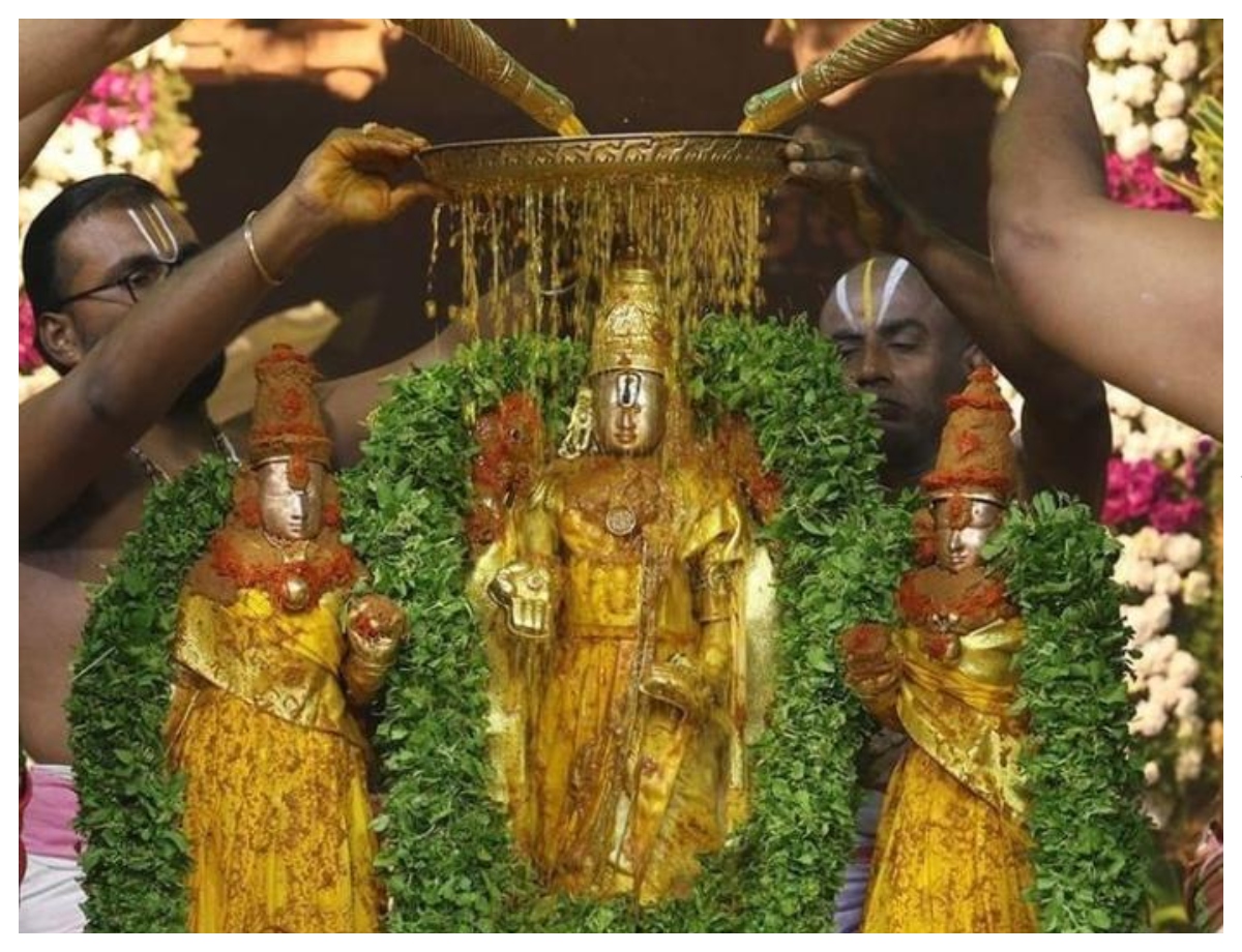 Abhishek of Lord Vishnu with Panchamrit - Photo Gallery