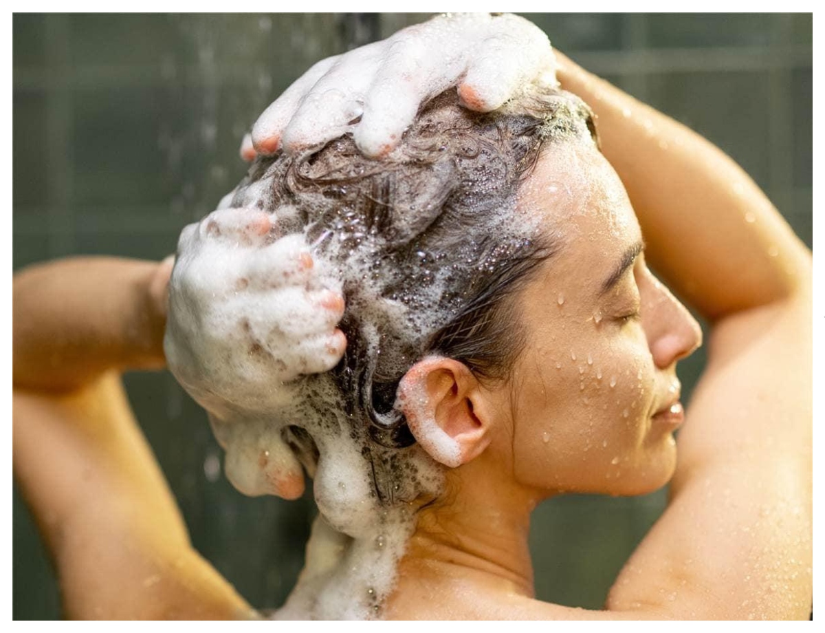 How to apply on hair? - Photo Gallery