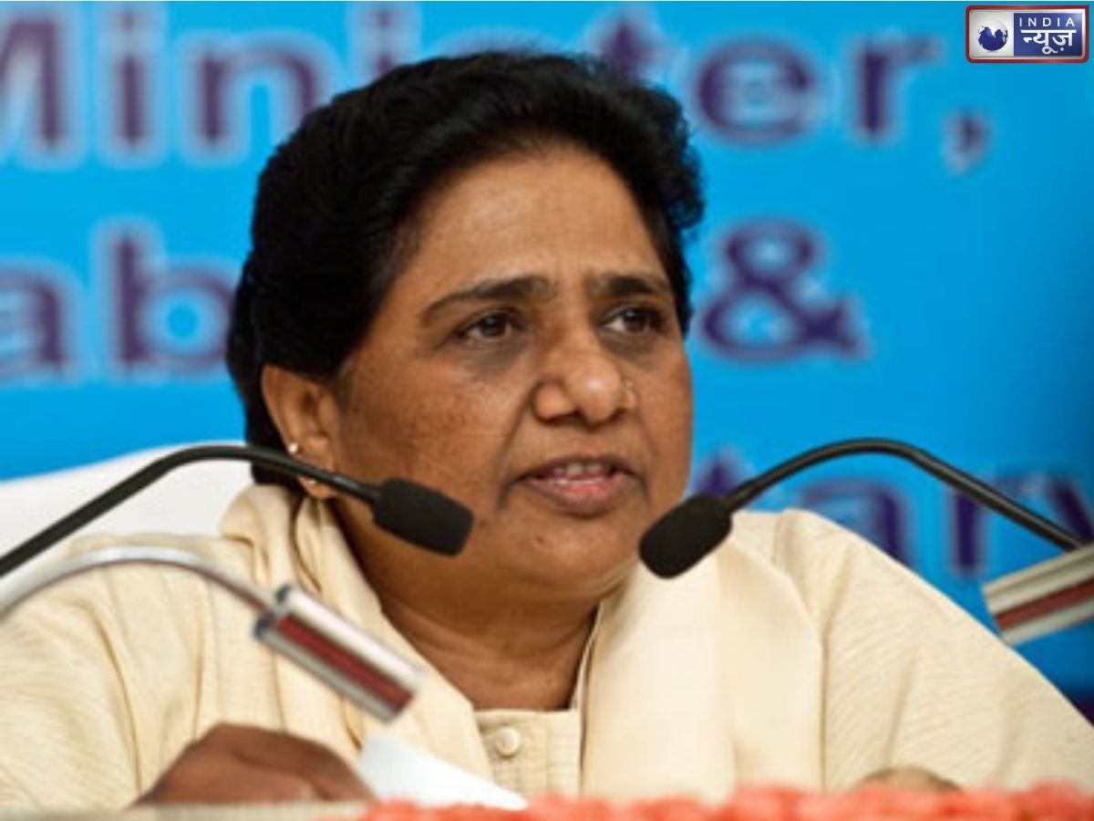 BSP चीफ ने किया बड़ा ऐलान, मायावती की भतीजी की राजनीति में होगी एंट्री? भतीजों को जिम्मेदारी देने से साफ इनकार