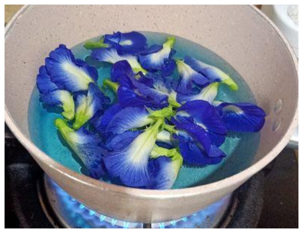 You only need 3 ingredients to make face toner at home. - Photo Gallery