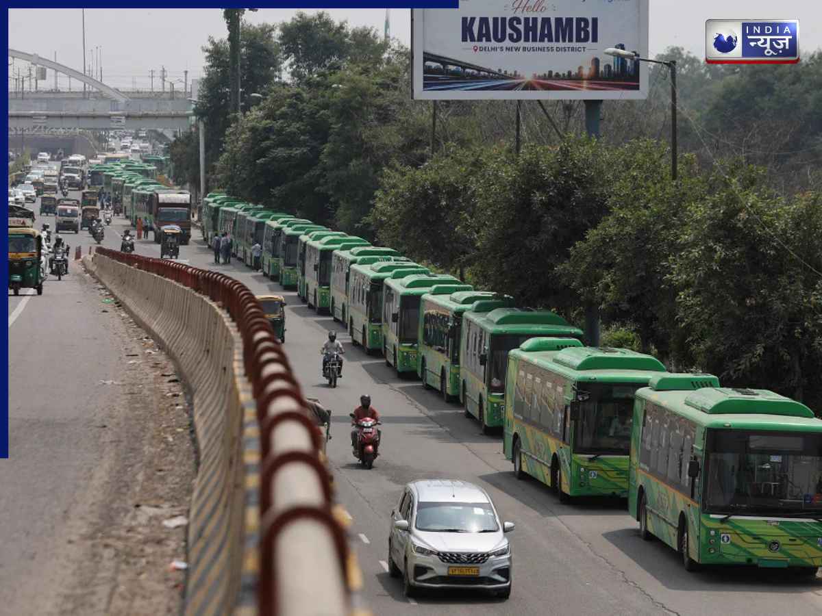 DTC Bus Strike: मेट्रो में उमड़ी भारी भीड़, DMRC को चलानी पड़ी 20 एक्स्ट्रा ट्रेन; एक दिन में 80.71 लाख लोगों ने किया सफर
