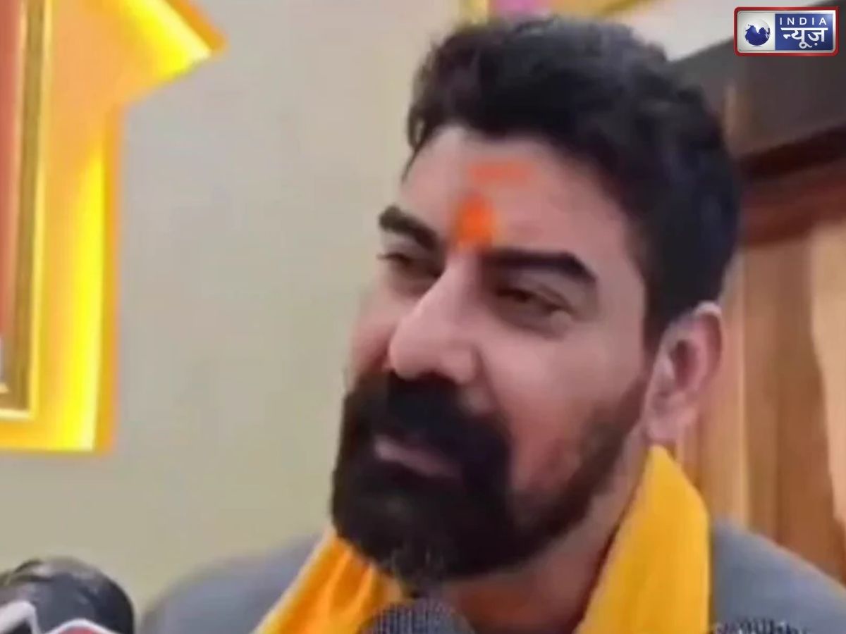 Kabir Duhan Singh new movie: अयोध्या पहुंचे कबीर दुहन सिंह, अगली फिल्म का दिया हिंट, जानें किस प्रोजेक्ट की हो रही चर्चा