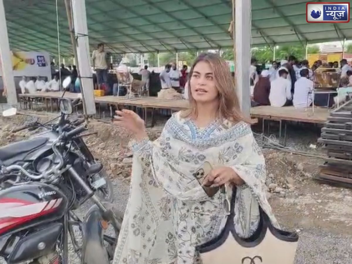 राहुल गांधी को शादी के लिए करूंगी प्रपोज, इंदौर की युवती ने बताई अपनी पसंद, कार्यक्रम से दिखा अलग क्रेज
