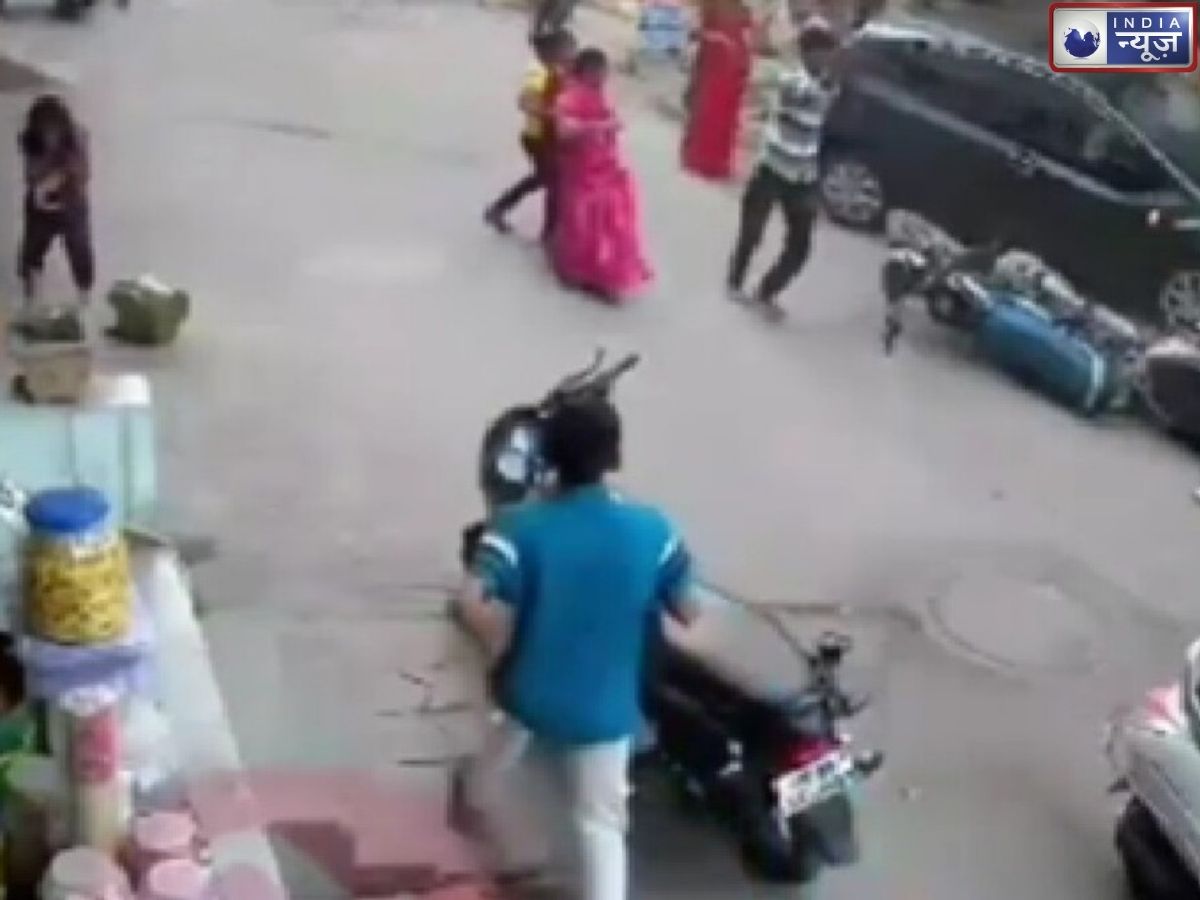 स्टंटबाजों का अड्डा बन रहा नॉलेज पार्क? हिट एंड रन के बाद दो और गाड़ियों का वीडियो वायरल