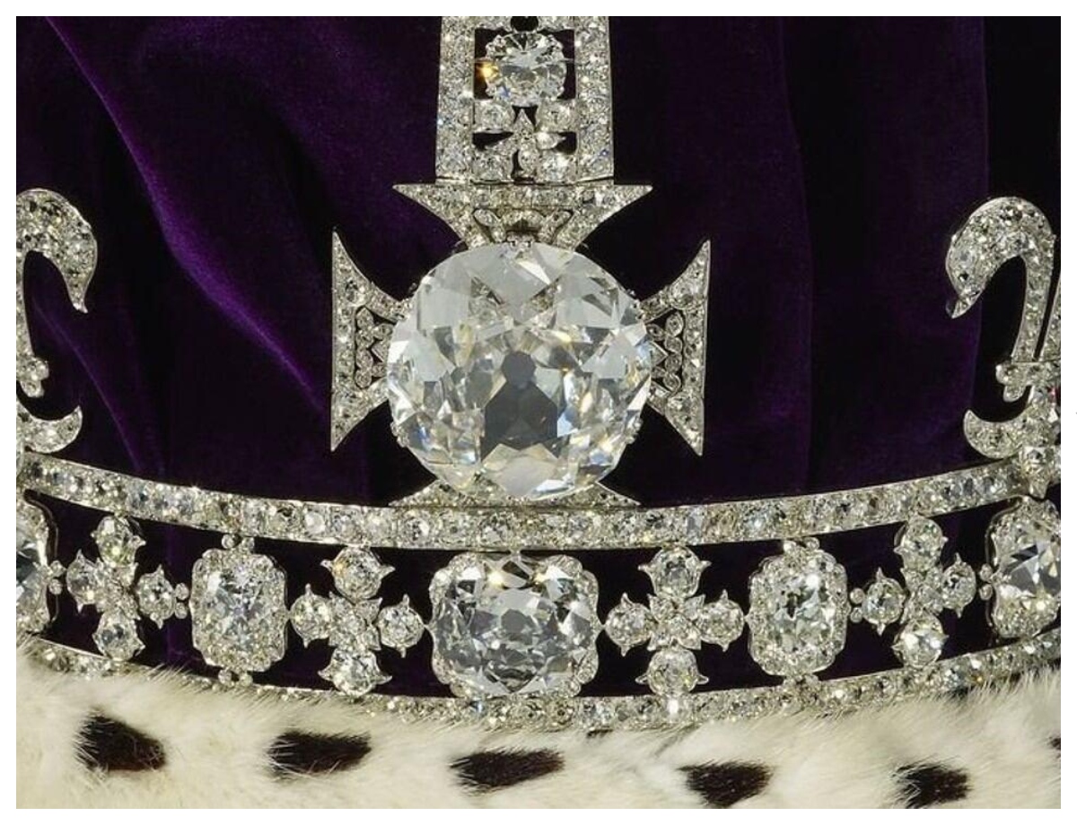 Kohinoor is known as the 'Parvat-e-Light'. - Photo Gallery