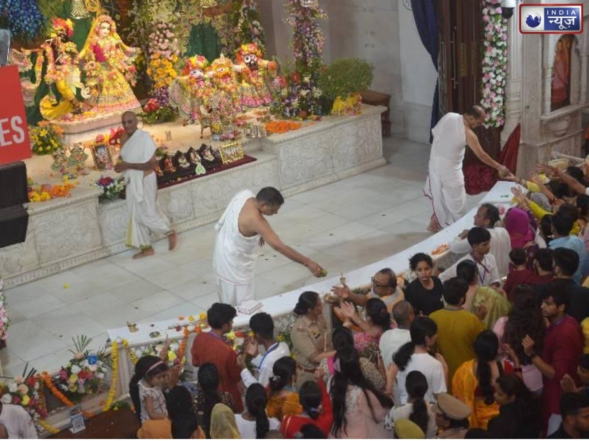 ISKCON Temple, Delhi - Photo Gallery
