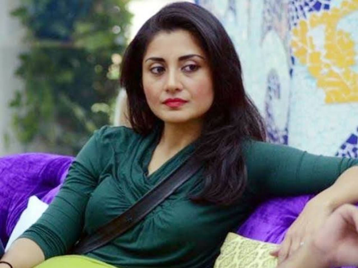 rimi sen - Photo Gallery