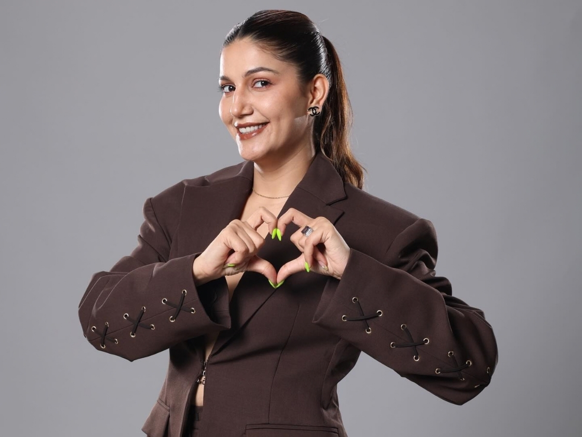Bigg Boss Changed Identity - Photo Gallery