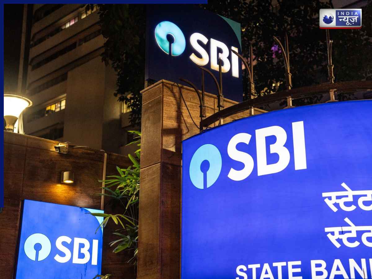 SBI Rule Change: ग्राहकों की जेब पर पड़ेगा असर! 1 अक्टूबर से ATM ट्रांजैक्शन के नए नियम लागू, जानें कितनी लगेगी फीस