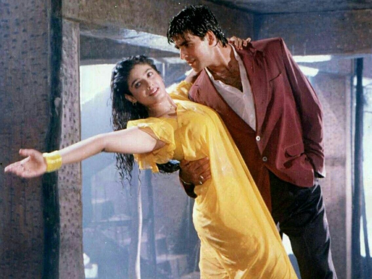 Tip Tip Barsa Paani (Mohra) - Photo Gallery
