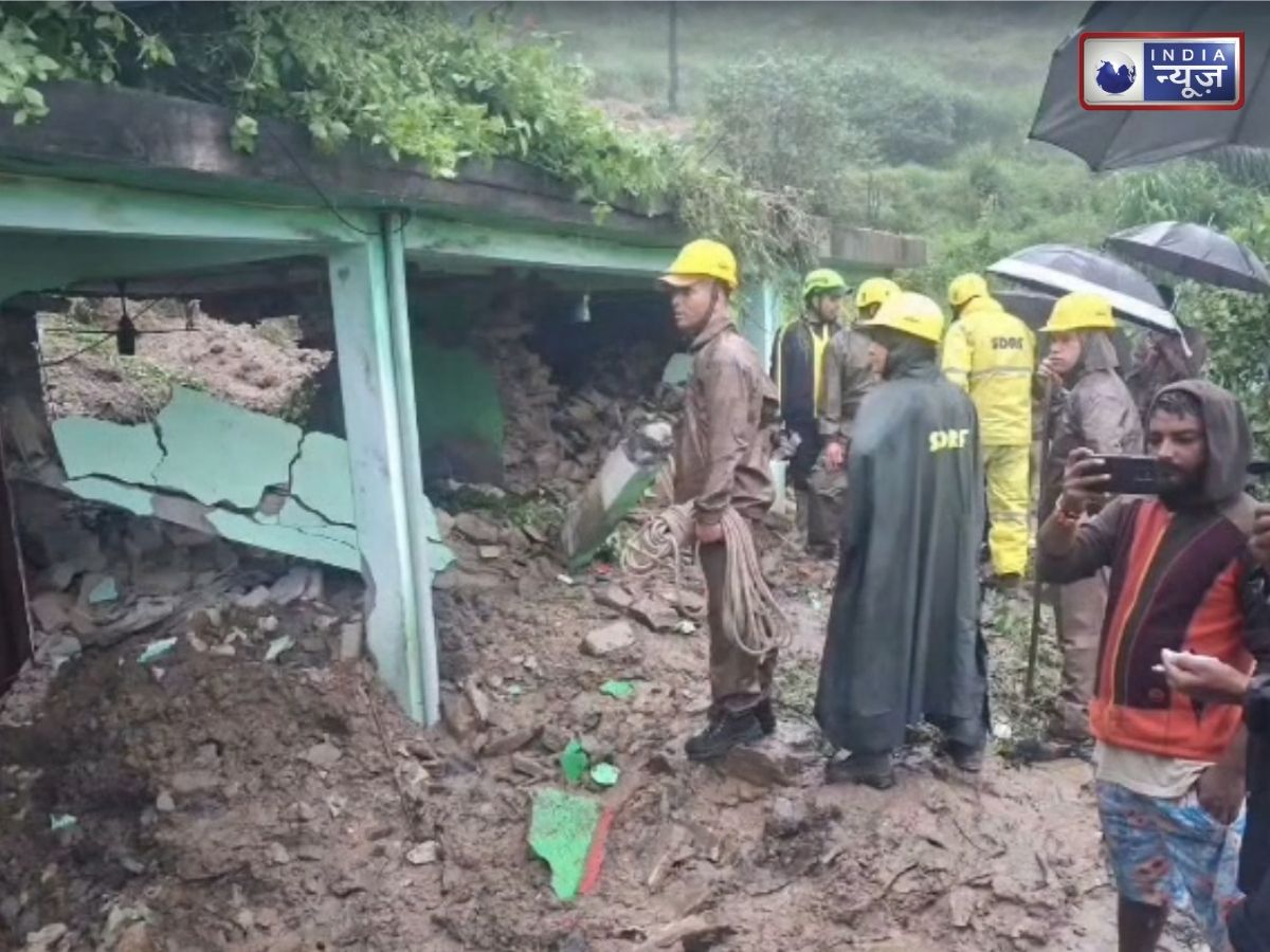Uttarakhand Landslide: उत्तराखंड में कुदरत का तांडव! अल्मोड़ा में भीषण भूस्खलन, 3 जिंदगियां खामोश, 1 को SDRF ने बचाया