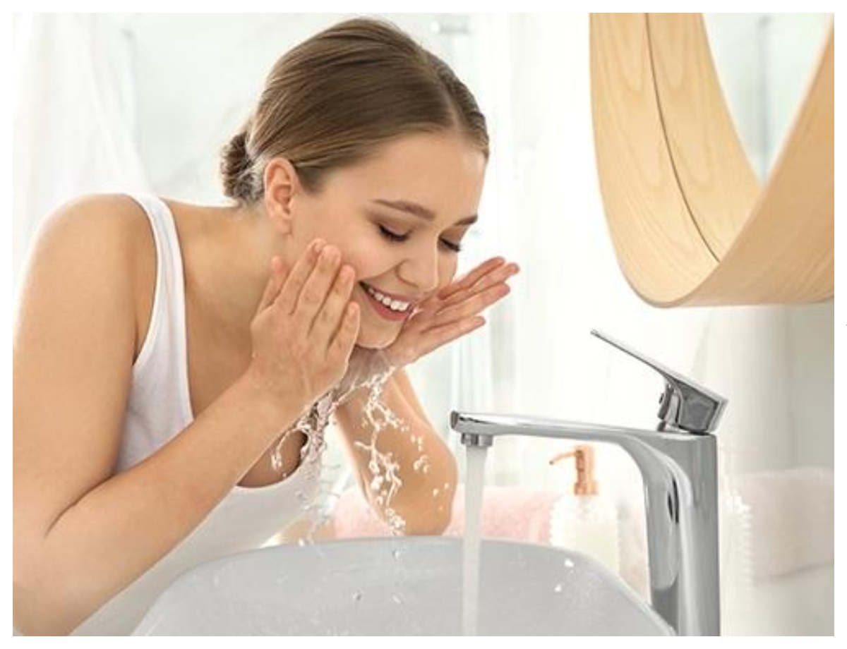 Cleanse your face as soon as you wake up in the morning - Photo Gallery