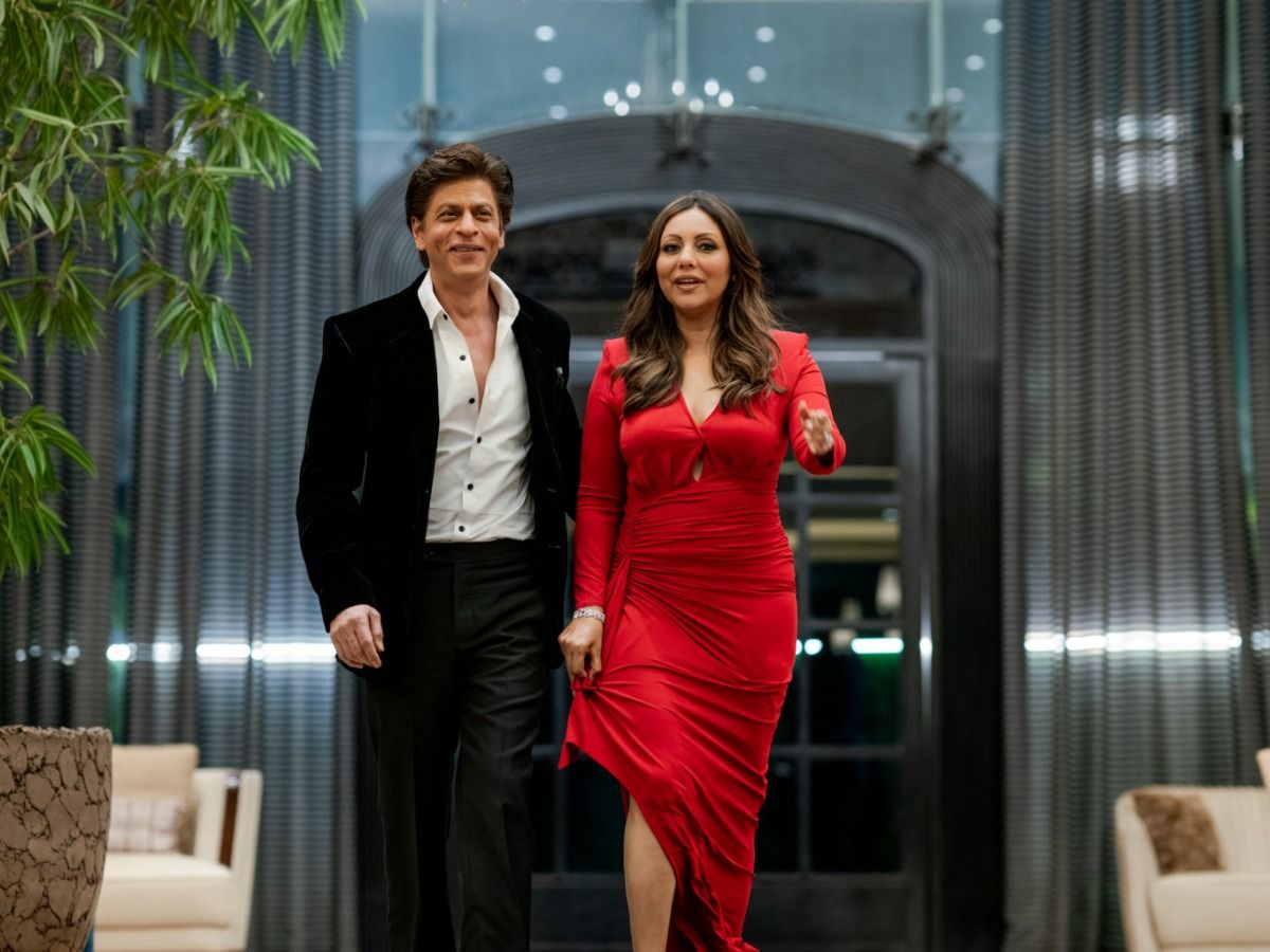 Stood by Shah Rukh during his struggle - Photo Gallery