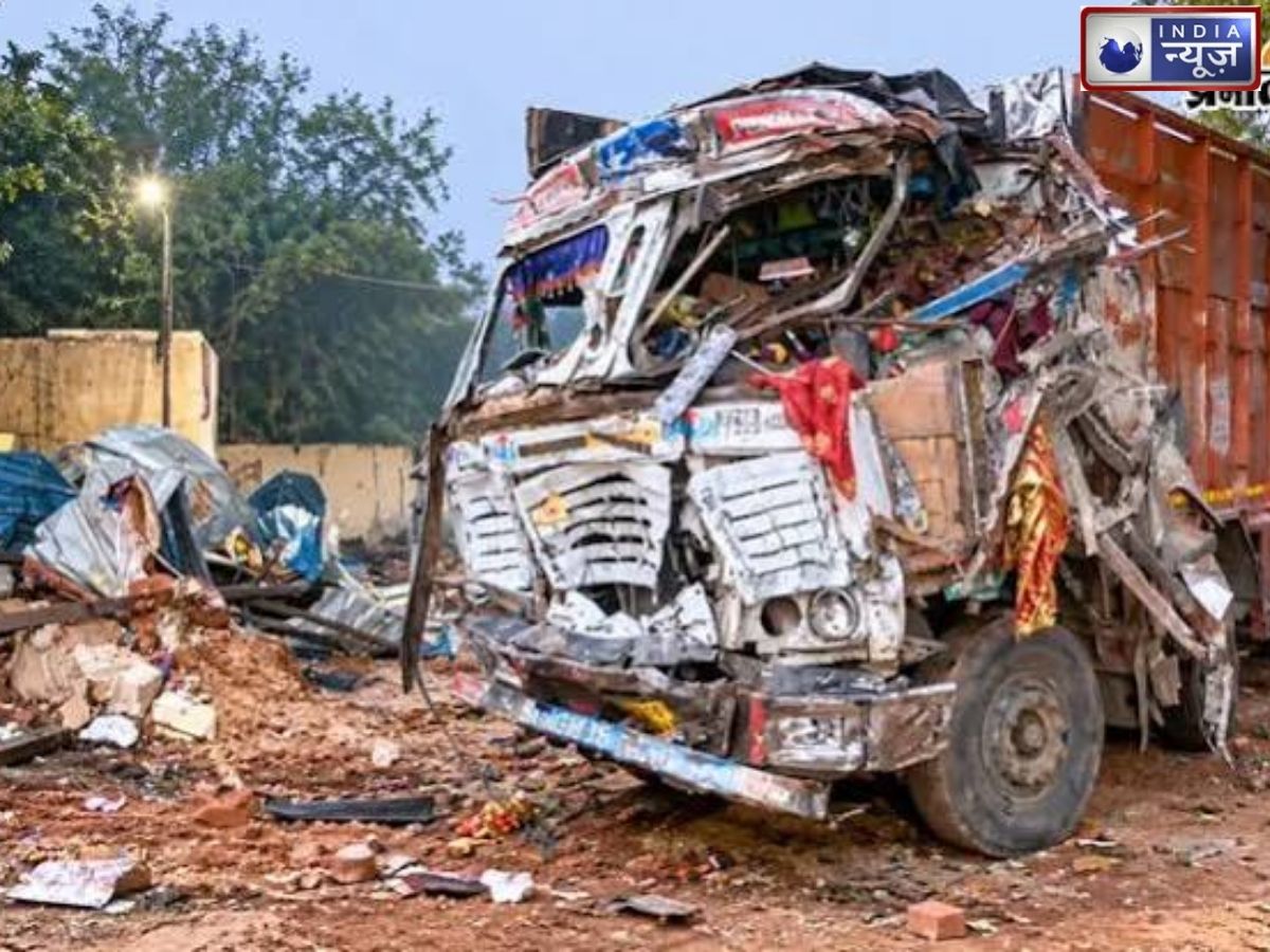Gwalior Accident: शीतला माता मंदिर के पास बेकाबू ट्रक ने श्रद्धालुओं को कुचला, 12 की मौत; 39 लोग अस्पताल पहुंचे