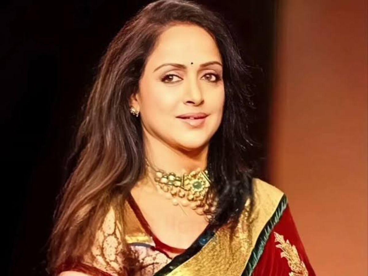 Hema Malini's family - Photo Gallery