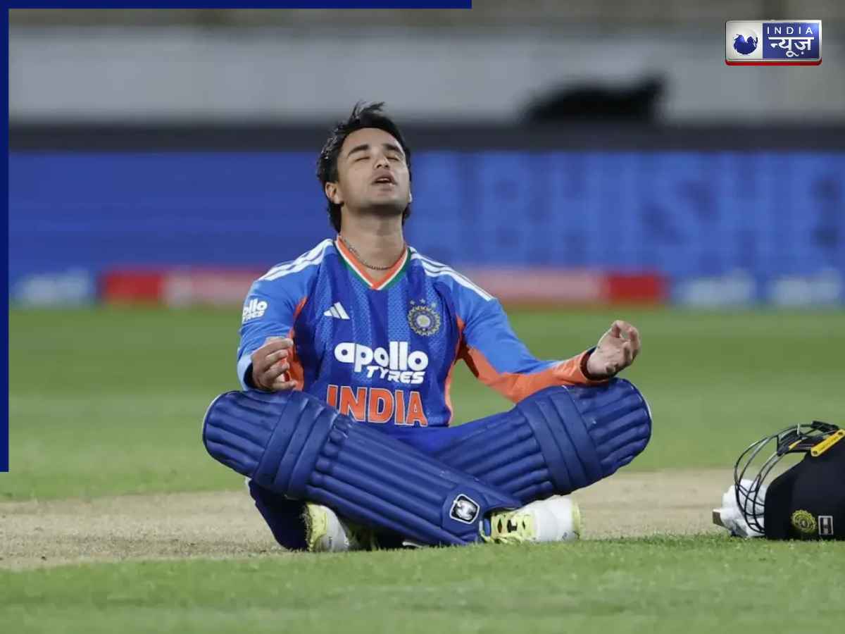 ICC Latest Rankings 2026: अभिषेक शर्मा फिर बने दुनिया के नंबर-1 बल्लेबाज, इस गेंदबाज ने जडेजा से छीना ताज
