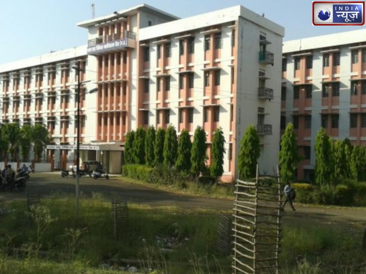 Rewa Medical College video case: रीवा के चर्चित डॉक्टर केडी सिंह फिर सुर्खियों में, वीडियो सामने आने के बाद जांच शुरू