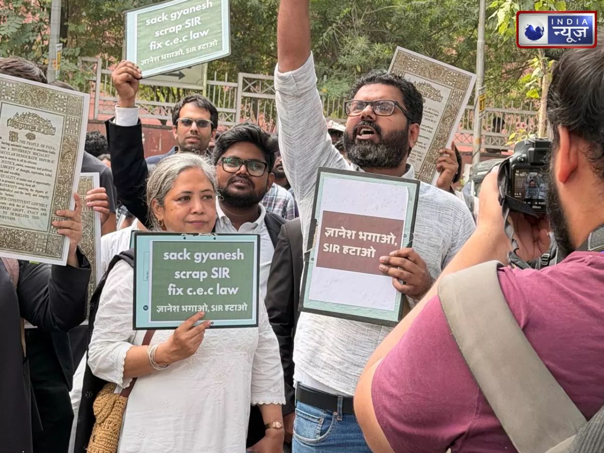 दिल्ली प्रदर्शन से डिटेन किए गए वकीलों को राहत, CJI सूर्यकांत के दखल के बाद हुए रिहा, प्रशासन को किया फोन