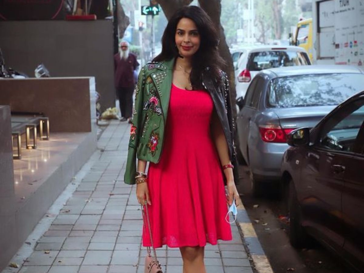 Reema Lamba became Mallika Sherawat - Photo Gallery