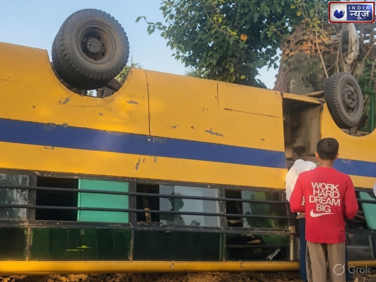 Meerut School Bus Accident: स्कूल बस का स्टेयरिंग हुआ फेल, मेरठ में 15 से ज्यादा बच्चे घायल; हादसे के बाद मची चीख पुकार