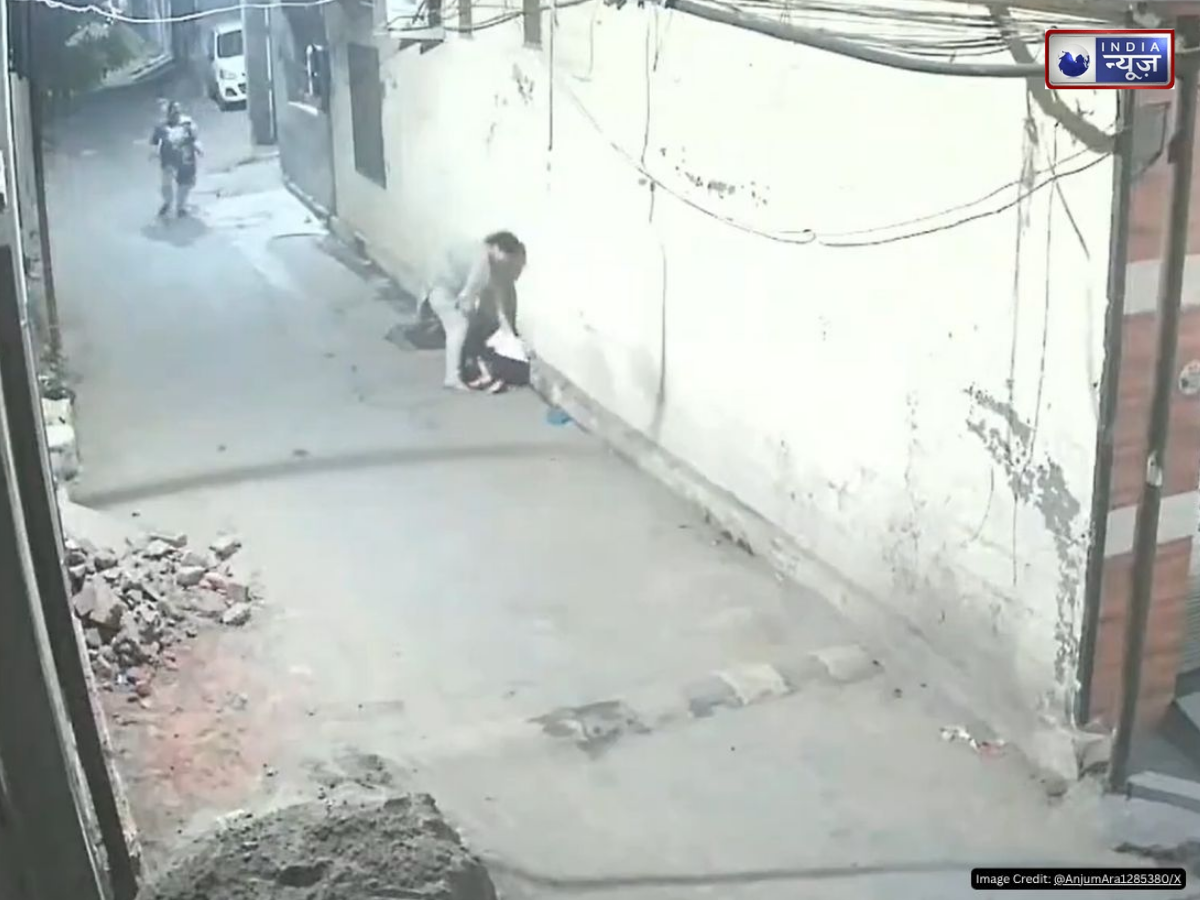Amritsar News: 2 सेकेंड में 6 थप्पड़! 5 साल की मासूम पर हुआ हमला, मदद की गुहार लगाती रही मां, CCTV में कैद हुई घटना