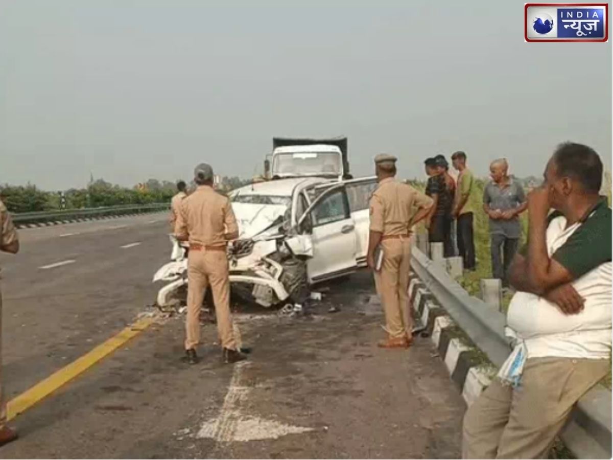 Purvanchal Expressway Accident Today: सुल्तानपुर में दर्दनाक हादसा, क्रिकेट खेलने गए 11 खिलाड़ियों में 4 की मौत; ट्रक में घुसी कार