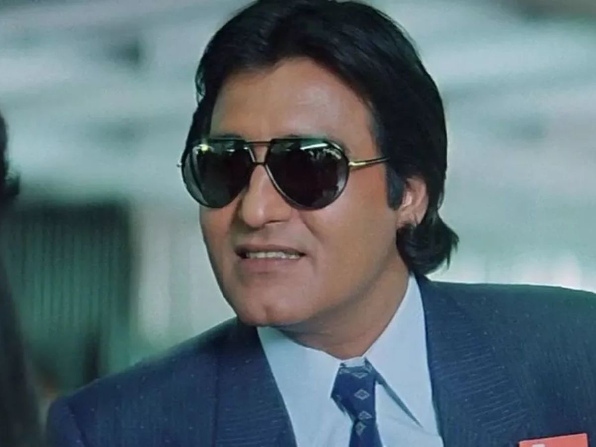 Vinod Khanna's association with Osho - Photo Gallery