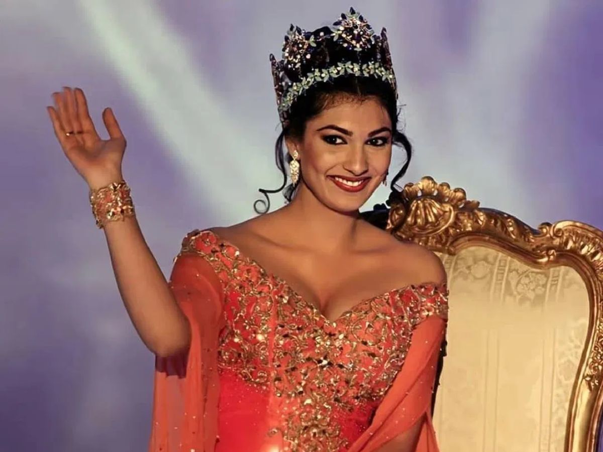Became Miss World - Photo Gallery